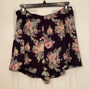 Flowy floral skort!